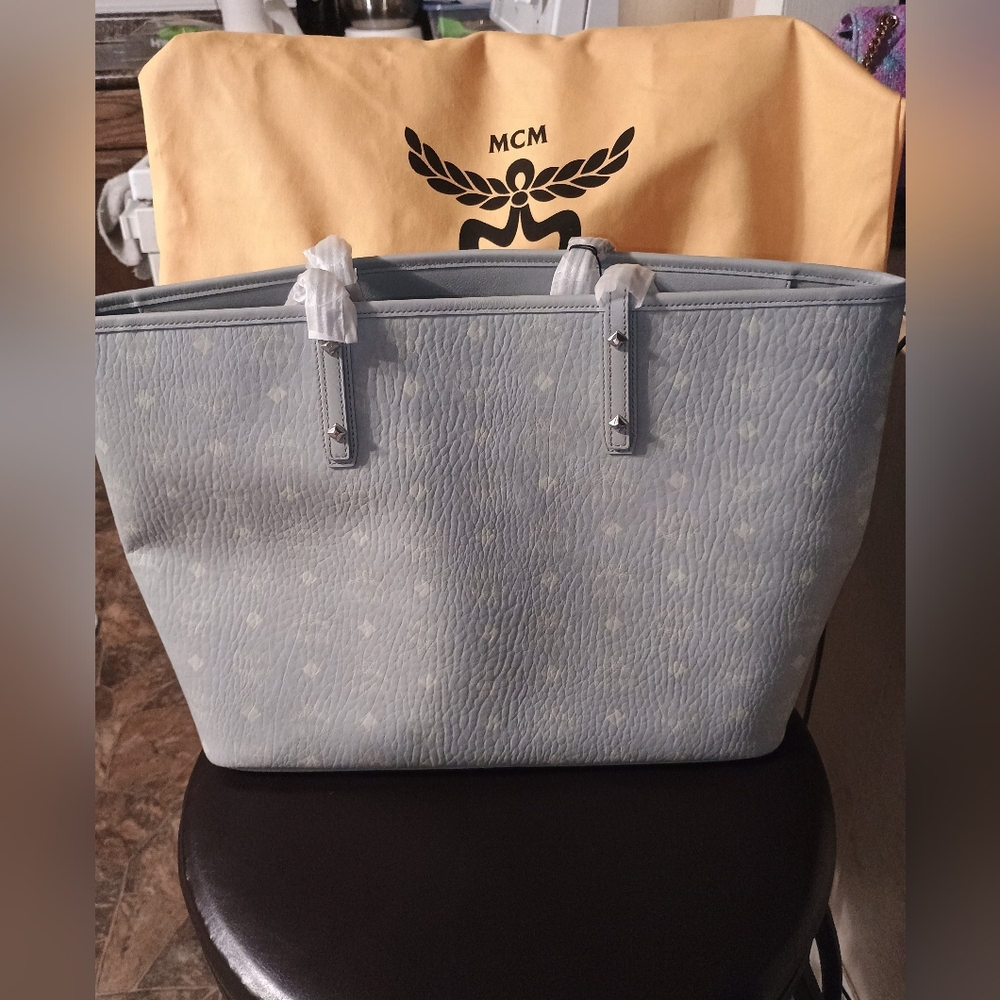 MCM Misty Gray Visetos Medium Tote